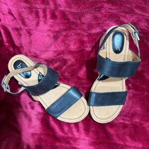 Leather sandals